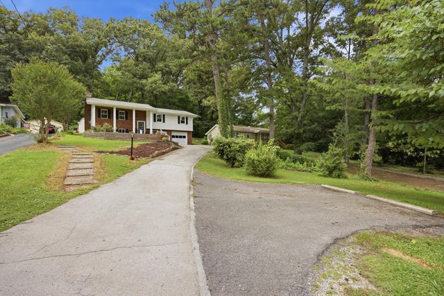 1025 S Seminole Drive, Chattanooga, TN 37412