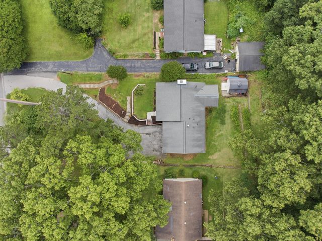 1025 S Seminole Drive, Chattanooga, TN 37412