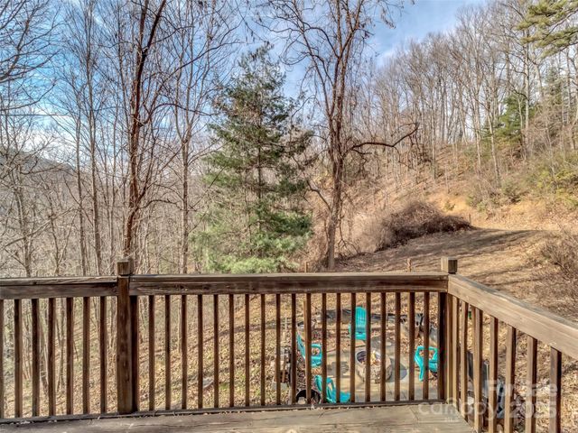 719 Pinewood Drive, Waynesville, NC 28786