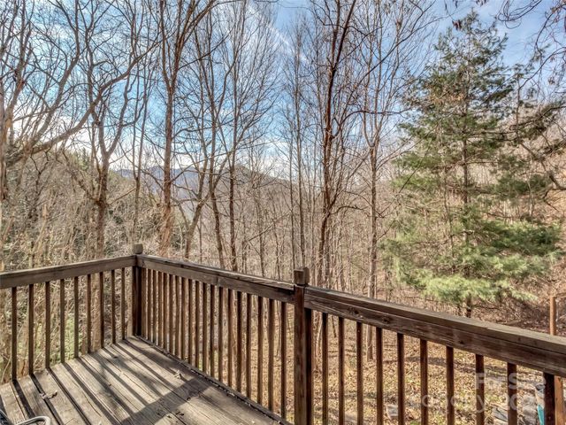 719 Pinewood Drive, Waynesville, NC 28786