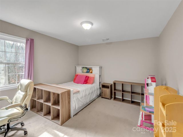 719 Pinewood Drive, Waynesville, NC 28786