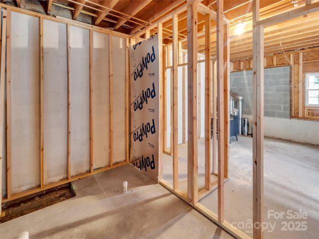 719 Pinewood Drive, Waynesville, NC 28786