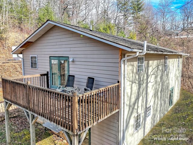 719 Pinewood Drive, Waynesville, NC 28786
