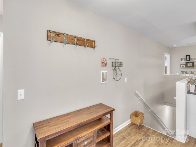 719 Pinewood Drive, Waynesville, NC 28786