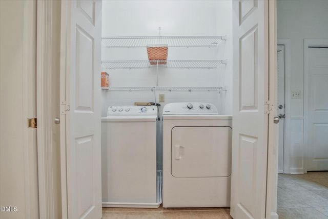 1 Ellsworth Court, Chapel Hill, NC 27517