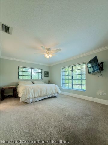 573 Holmes Avenue, Lake Placid, FL 33852