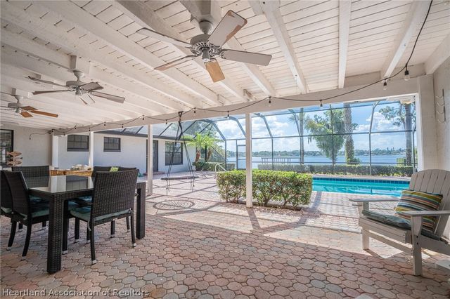 573 Holmes Avenue, Lake Placid, FL 33852