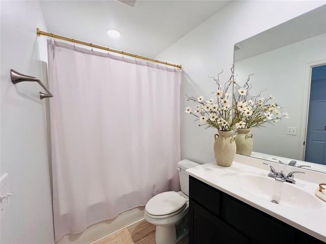 11428 SW 12th Street, Yukon, OK 73099