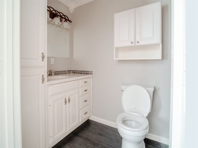 5525 Rearn Drive, The Colony, TX 75056