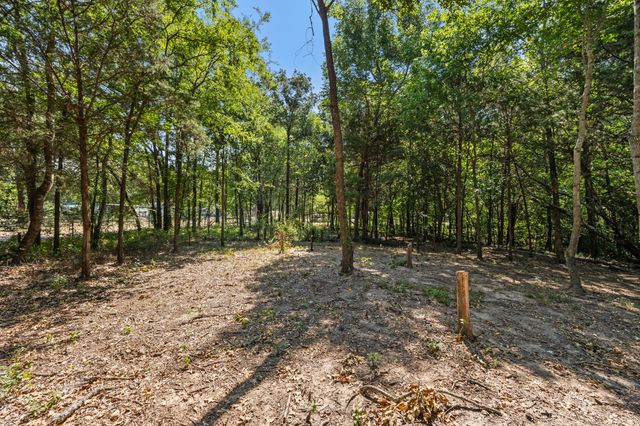 120 Garner Drive, Mabank, TX 75156