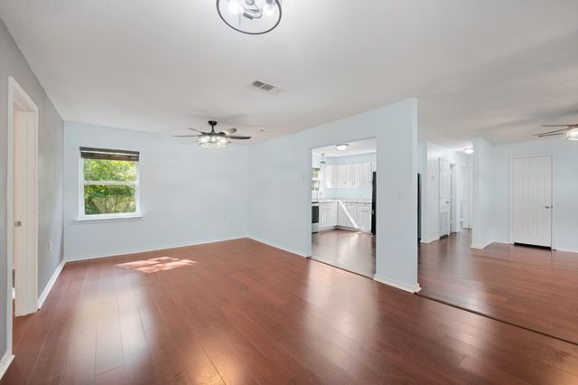 120 Garner Drive, Mabank, TX 75156