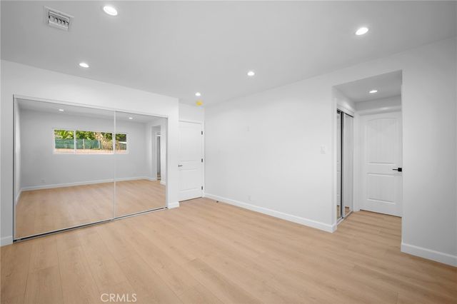 16057 Knapp, North Hills, CA 91343