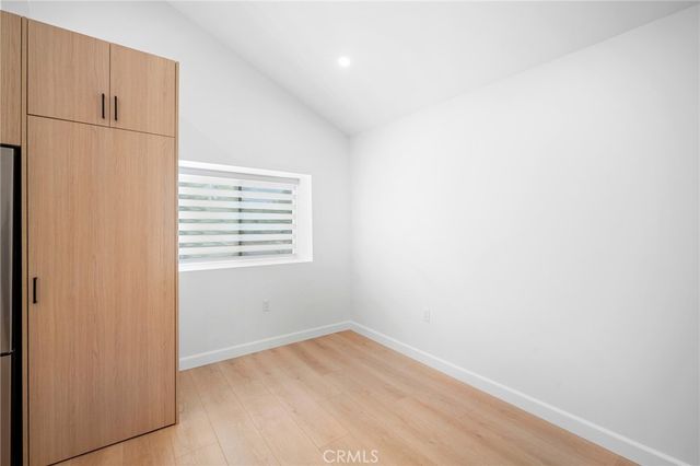 16057 Knapp, North Hills, CA 91343