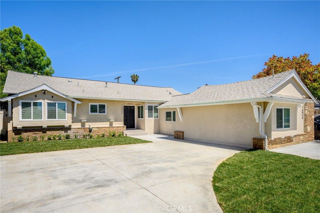 16057 Knapp, North Hills, CA 91343
