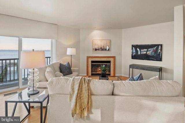 2215 CHESAPEAKE HARBOUR DR E, Annapolis, MD 21403