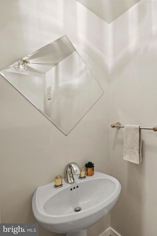 2215 CHESAPEAKE HARBOUR DR E, Annapolis, MD 21403