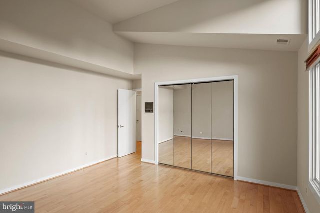 2215 CHESAPEAKE HARBOUR DR E, Annapolis, MD 21403