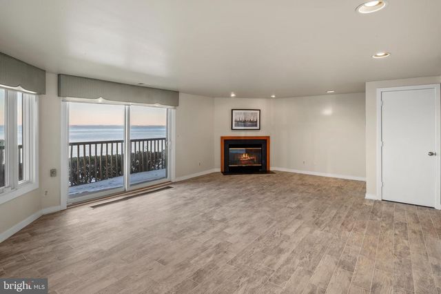 2215 CHESAPEAKE HARBOUR DR E, Annapolis, MD 21403