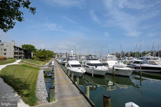 2215 CHESAPEAKE HARBOUR DR E, Annapolis, MD 21403