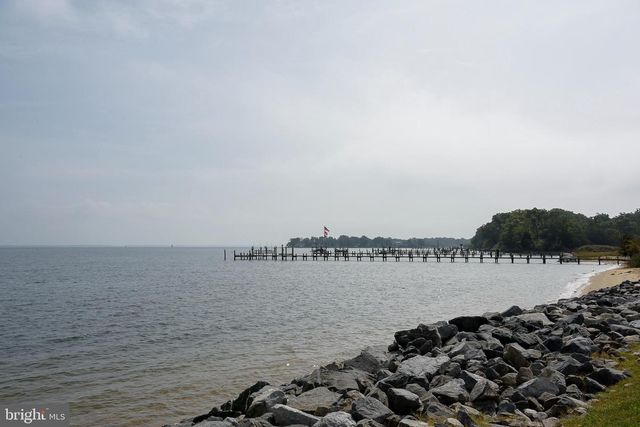 2215 CHESAPEAKE HARBOUR DR E, Annapolis, MD 21403