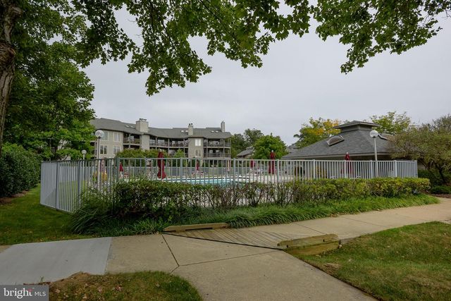 2215 CHESAPEAKE HARBOUR DR E, Annapolis, MD 21403