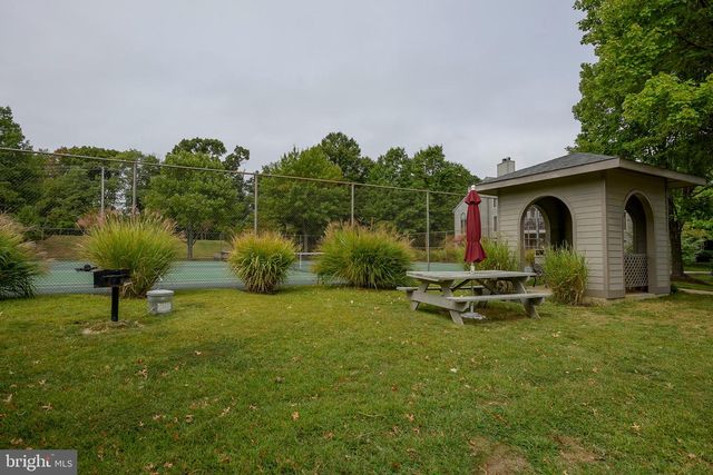 2215 CHESAPEAKE HARBOUR DR E, Annapolis, MD 21403