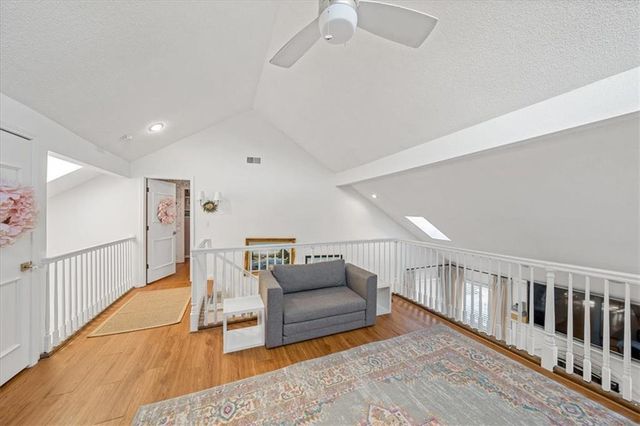 448 Point Drive, Lee's Summit, MO 64064