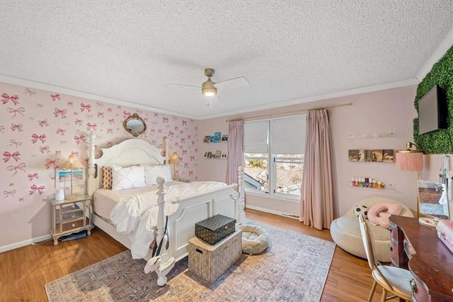 448 Point Drive, Lee's Summit, MO 64064