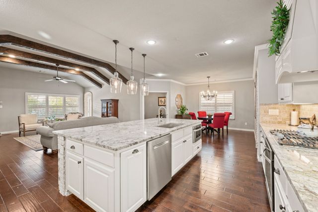 336 Parkview Drive, Aledo, TX 76008