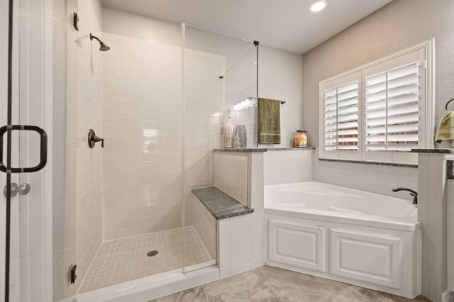 336 Parkview Drive, Aledo, TX 76008