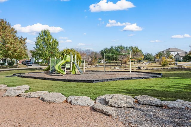 336 Parkview Drive, Aledo, TX 76008