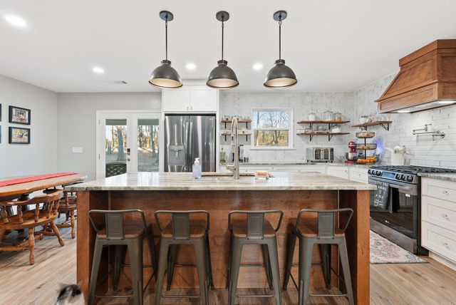 42 Pine Valley Road, Bigelow, AR 72016