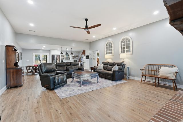 42 Pine Valley Road, Bigelow, AR 72016