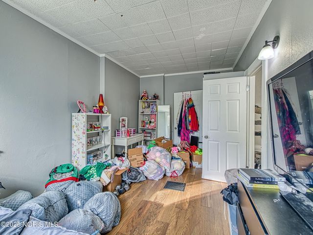 2001 Lilias Drive, Oregon, OH 43616