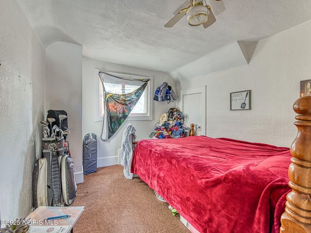 2001 Lilias Drive, Oregon, OH 43616