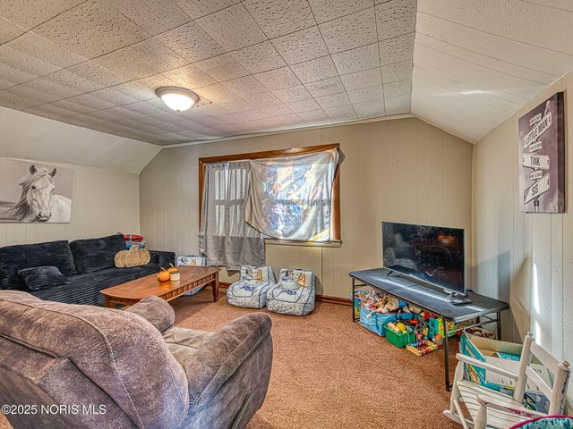 2001 Lilias Drive, Oregon, OH 43616