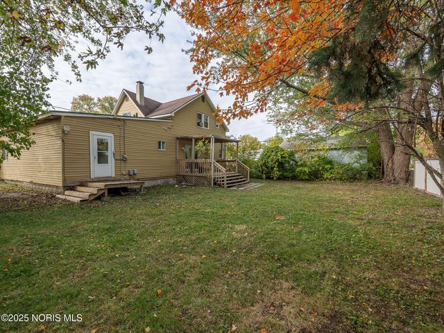 2001 Lilias Drive, Oregon, OH 43616