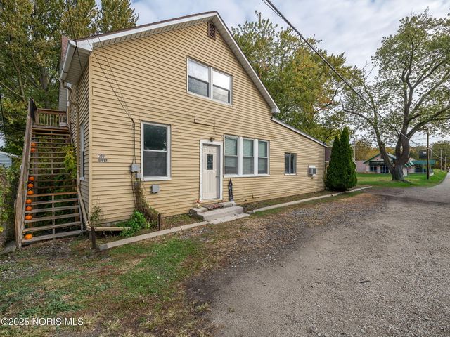 2001 Lilias Drive, Oregon, OH 43616