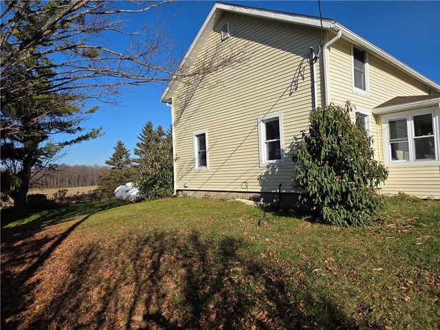 5364 Wilson Road, Seneca, NY 14456