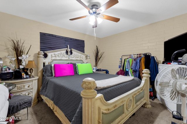 833 E ALICE Avenue, Phoenix, AZ 85020