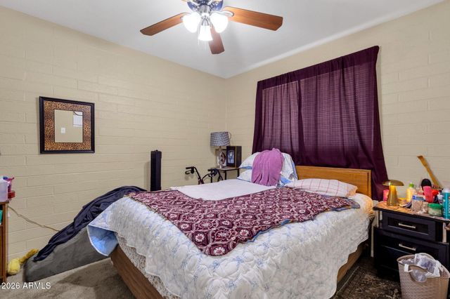 833 E ALICE Avenue, Phoenix, AZ 85020