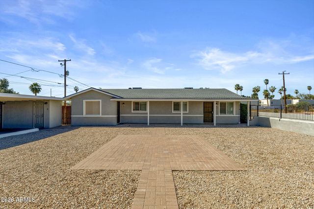 833 E ALICE Avenue, Phoenix, AZ 85020