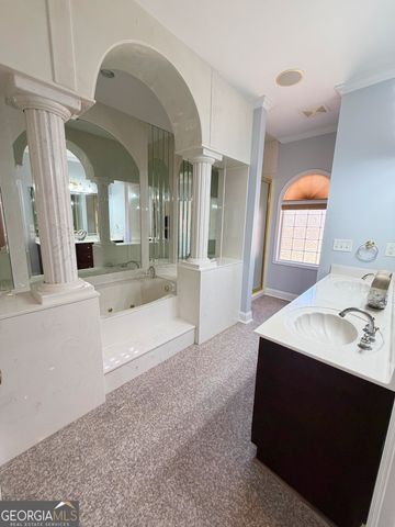 22 Savannah Circle, Hawkinsville, GA 31036