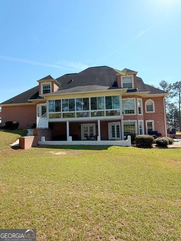 22 Savannah Circle, Hawkinsville, GA 31036