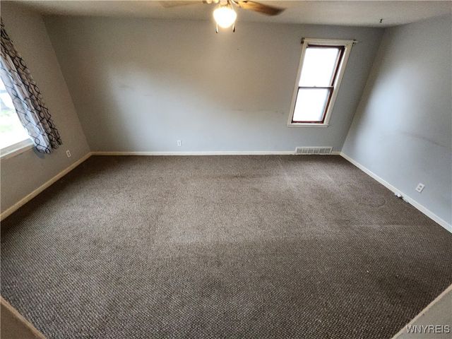 27 Folger Street, Buffalo, NY 14220