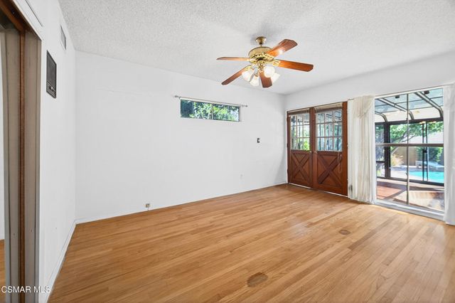 11140 White Oak Avenue, Granada Hills, CA 91344