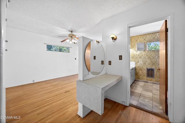 11140 White Oak Avenue, Granada Hills, CA 91344