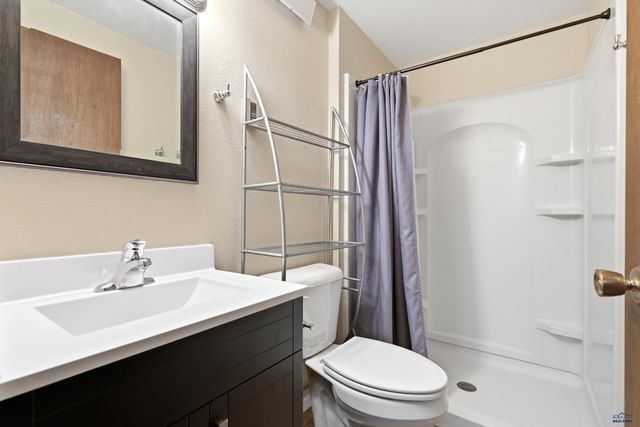 6608 KIMBERLY DR, Black Hawk, SD 57718