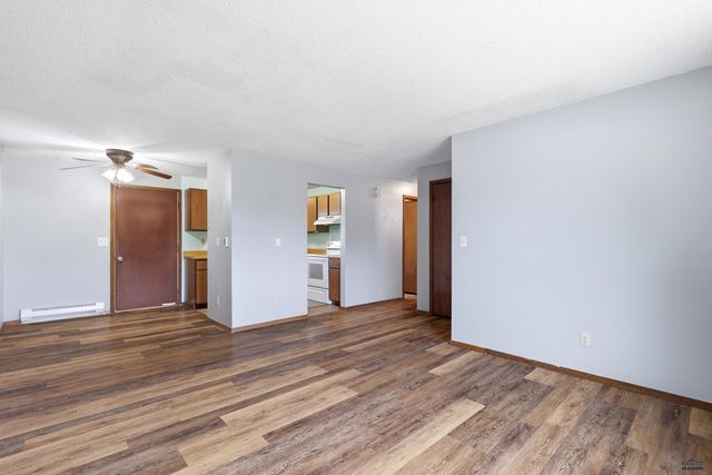6608 KIMBERLY DR, Black Hawk, SD 57718