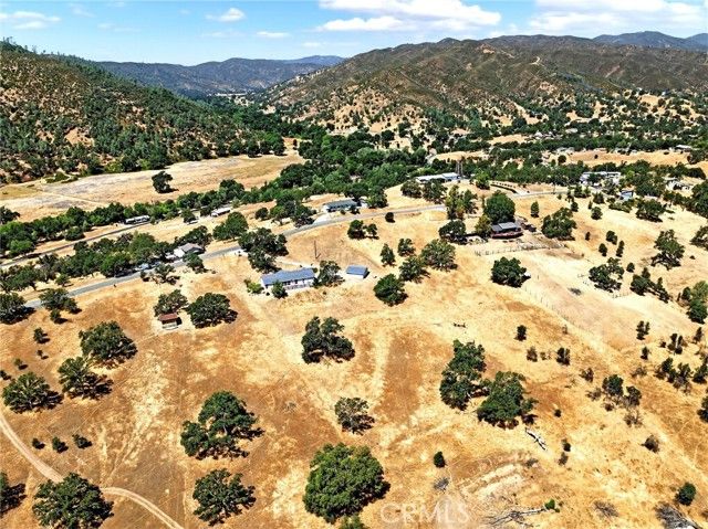 2564 Indian Hill Road, Clearlake Oaks, CA 95423